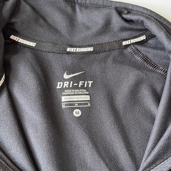 Nike Element Dri-Fit Black 1/2 Zip Running Top - Picture 6 of 9